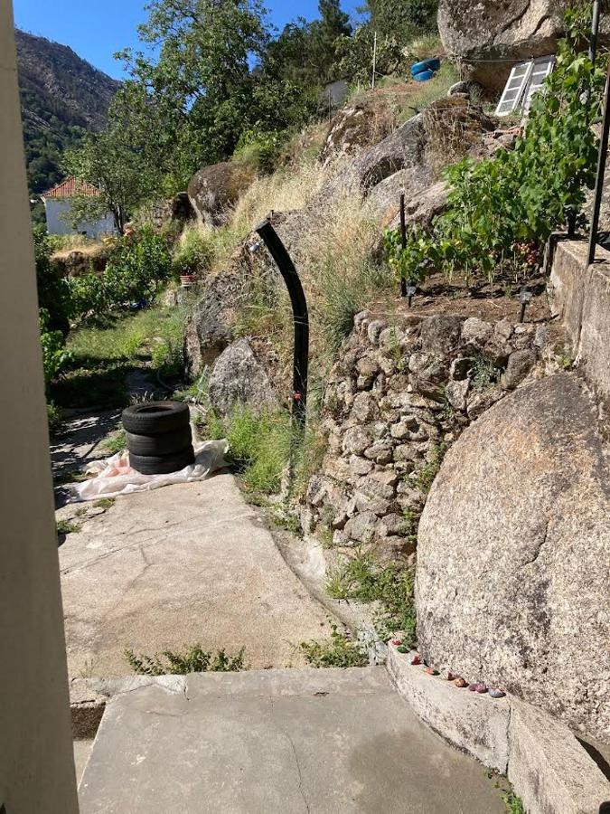 Ferienwohnung A Casa Da Rapariga De Cabelo Azul Manteigas Exterior foto